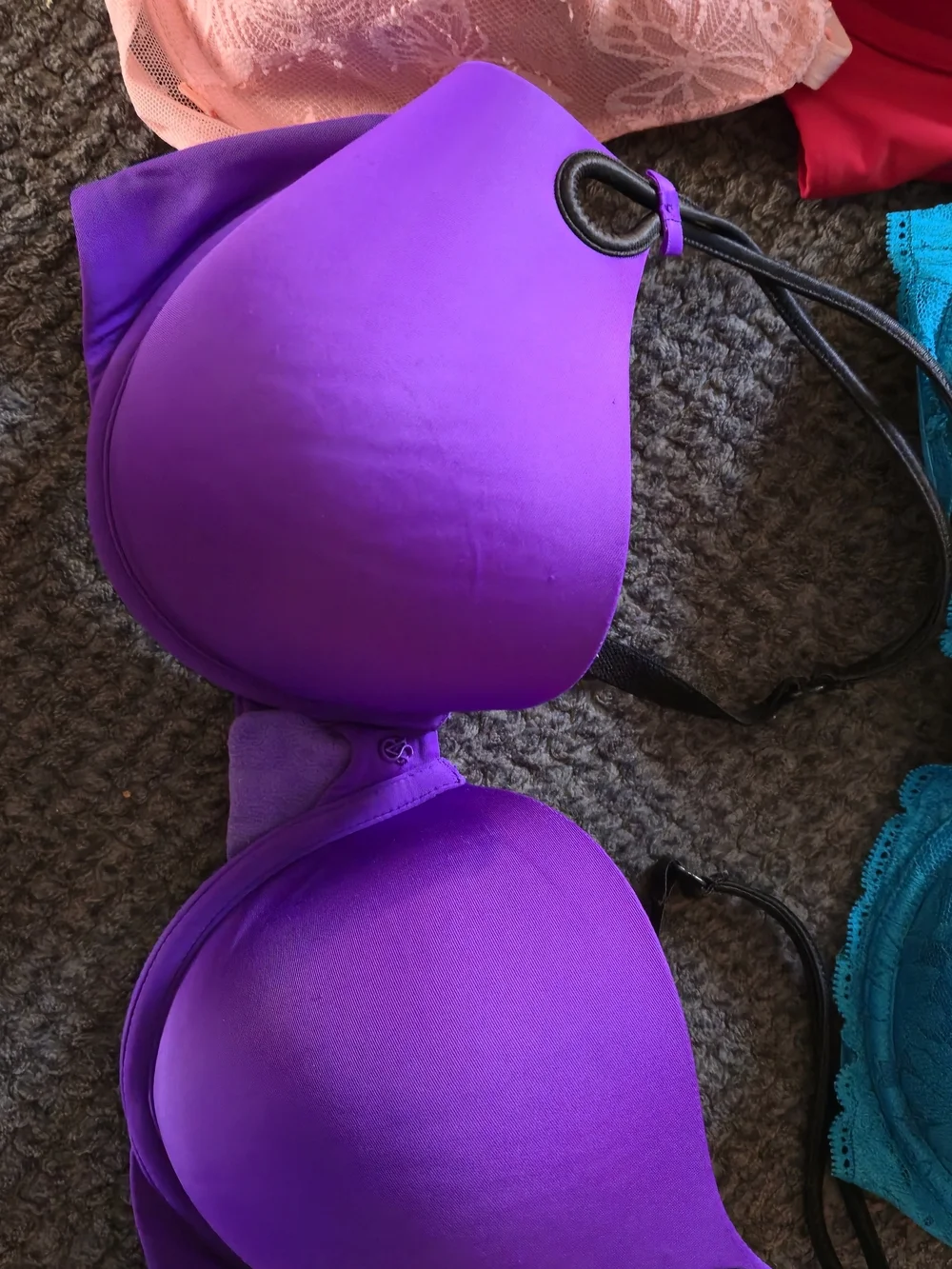 3 VS Bras Gently Loved Included In Lot Of 6 - Picture 7 of 16